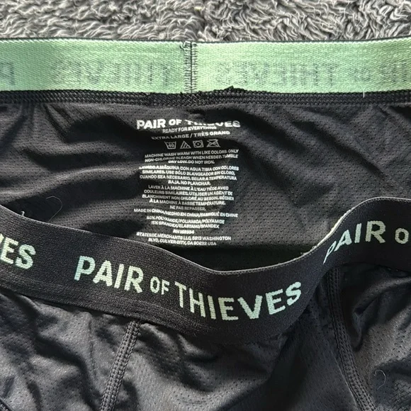 Black (light green) Pair of Thieves Briefs - XL - Picture 2 of 4